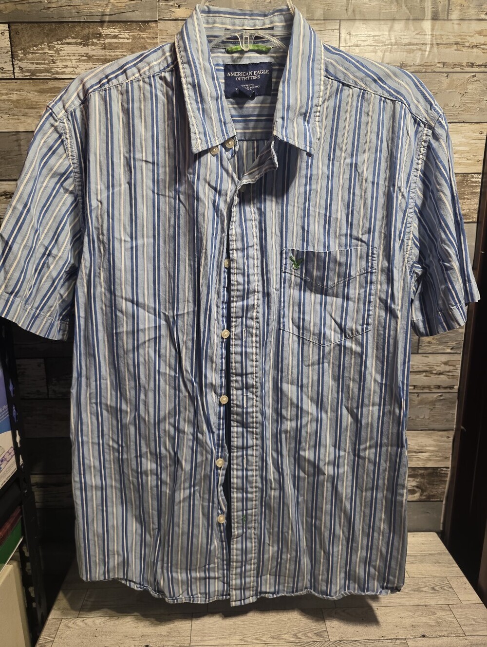 American Eagle Men’s Blue Striped Short-Sleeve Button-Up Shirt